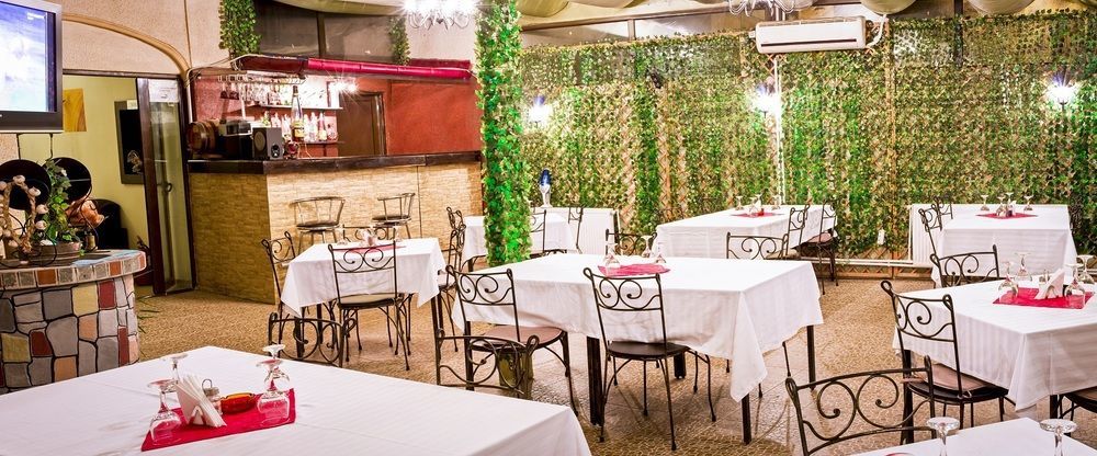 Hotel Eos ブカレスト エクステリア 写真